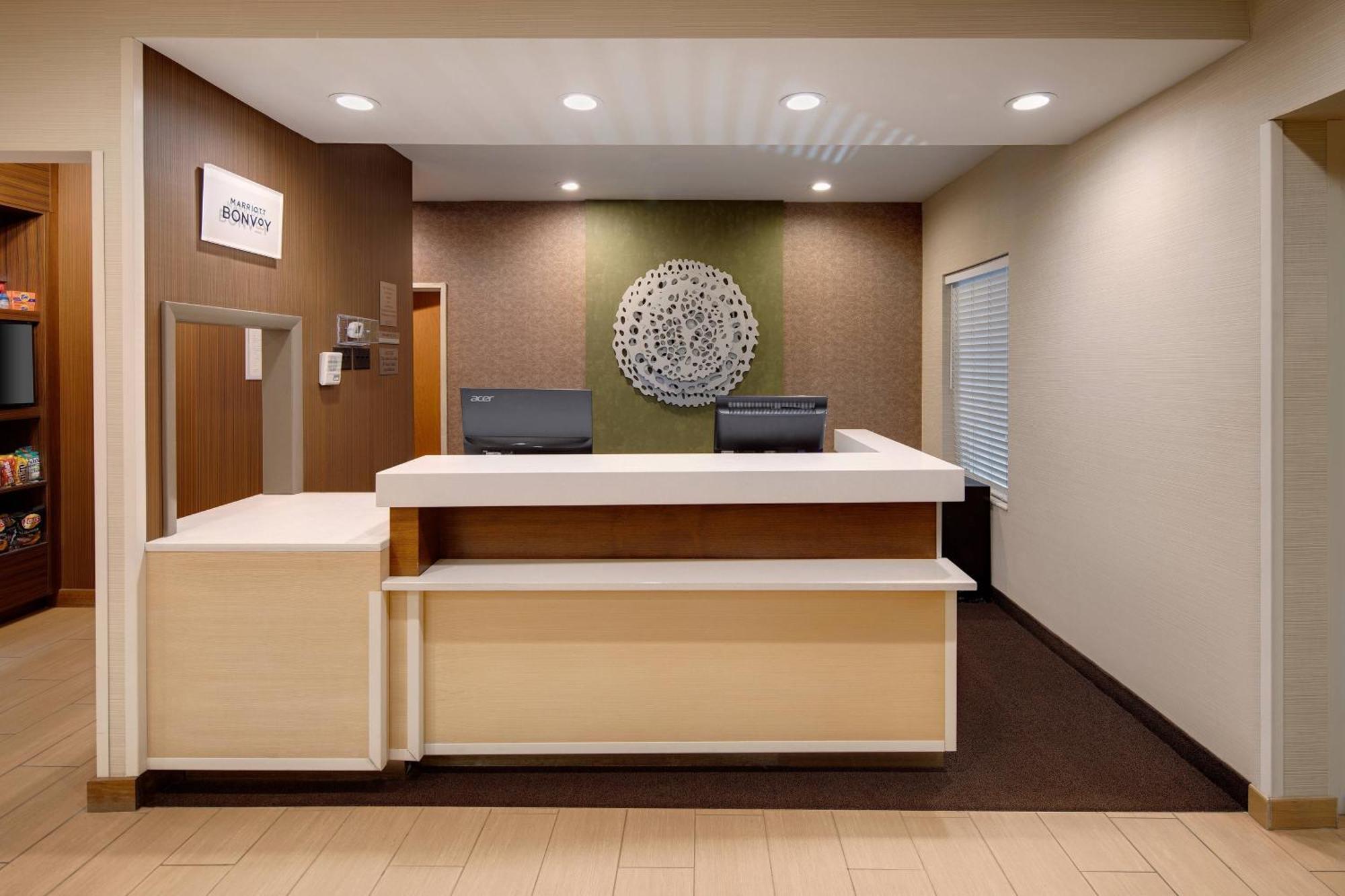 Fairfield Inn & Suites Indianapolis Airport Exteriér fotografie